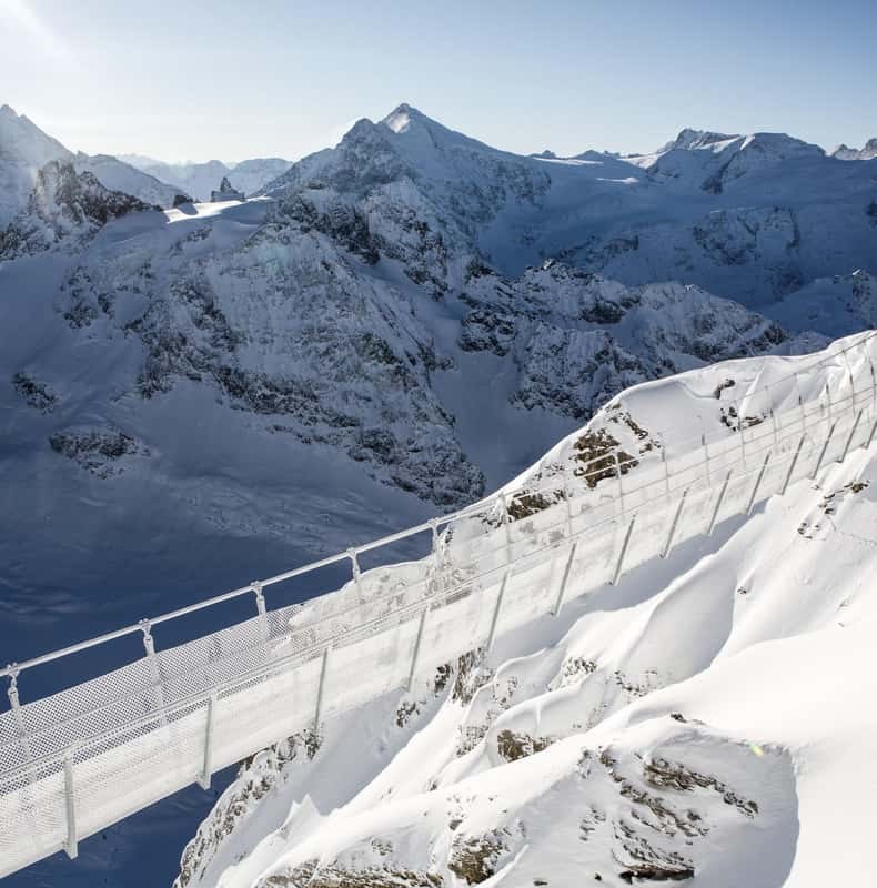 From Lucerne: Mount Titlis Day Trip with Cable Car Ride